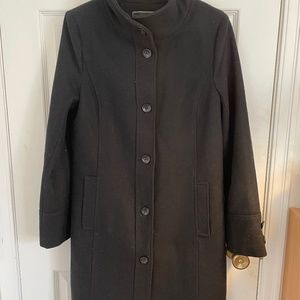 Le chateau black wool coat